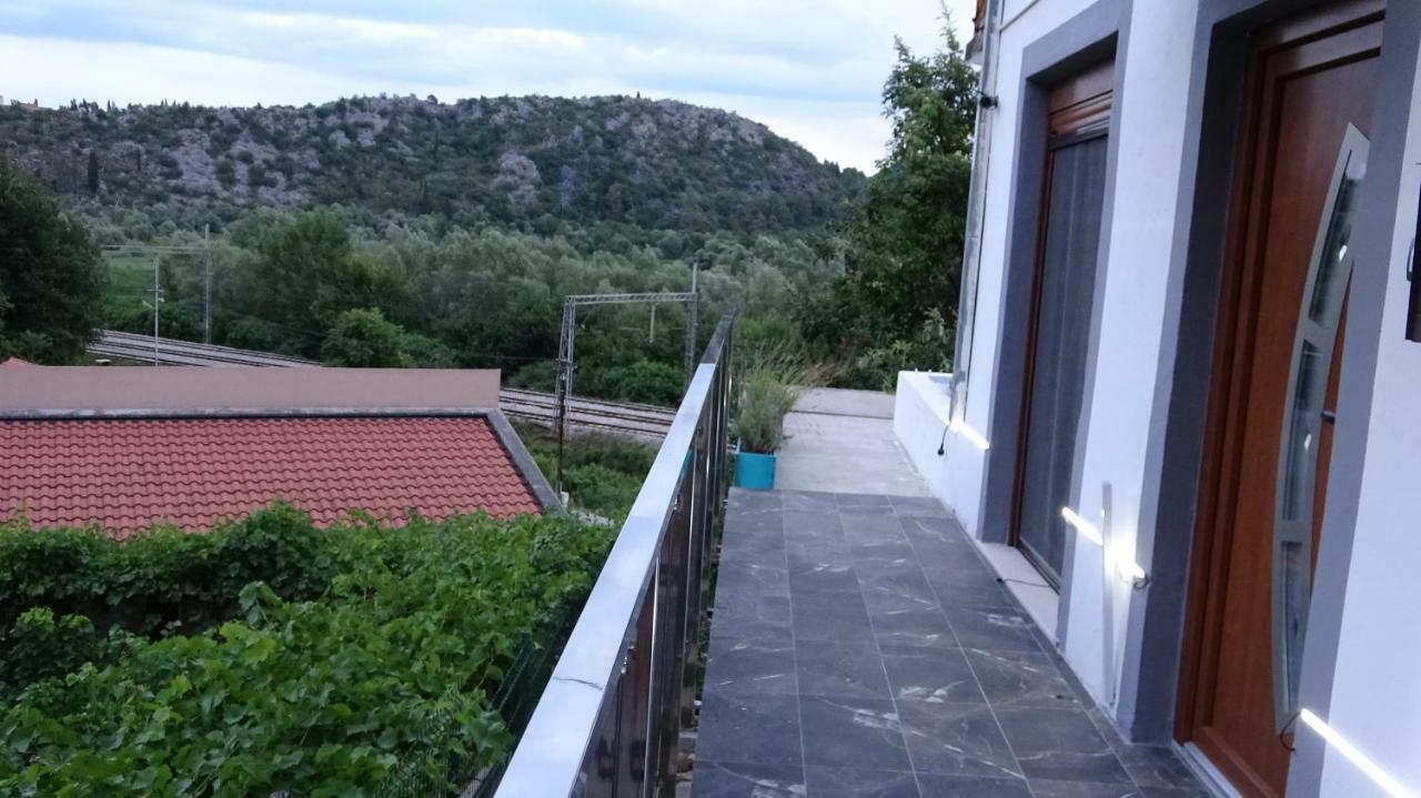 Apartment Kraljica Jelena Virpazar Exterior photo